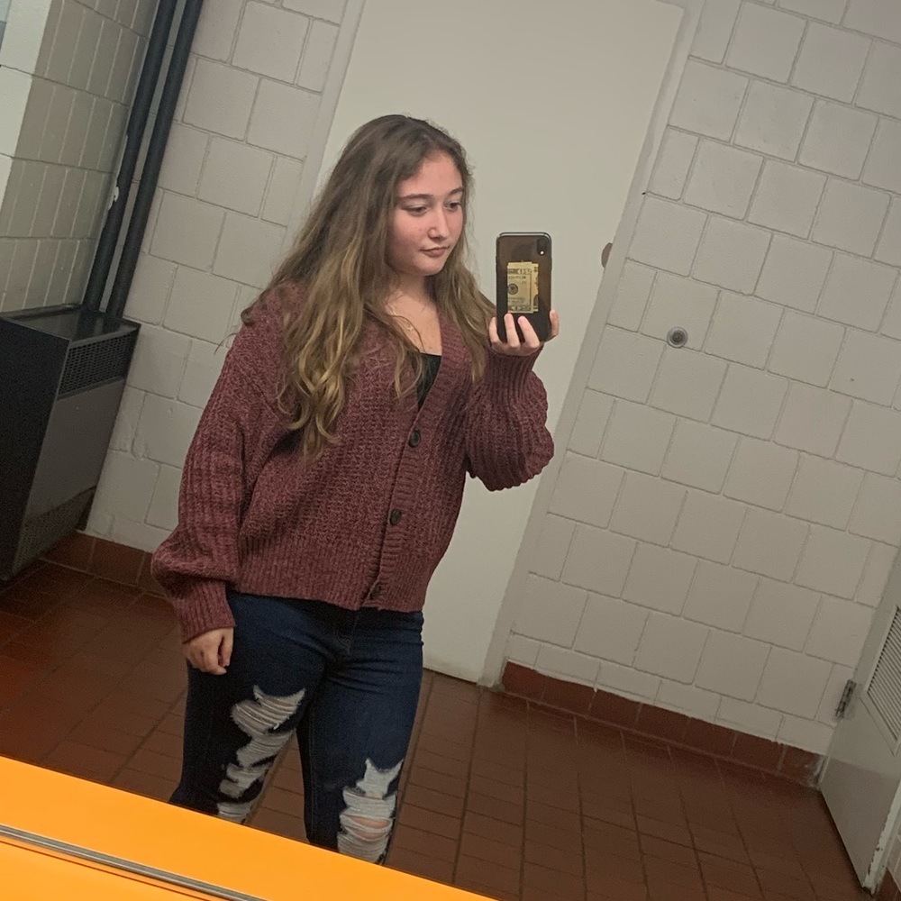 Maroon sweater